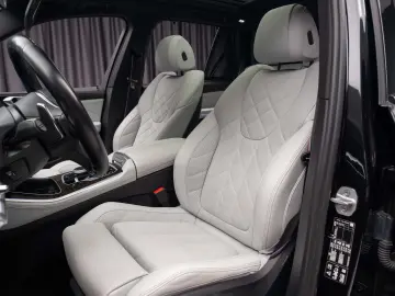 2023 BMW X5 xDrive 30d Facelift M-Sport Panoramic Iconic