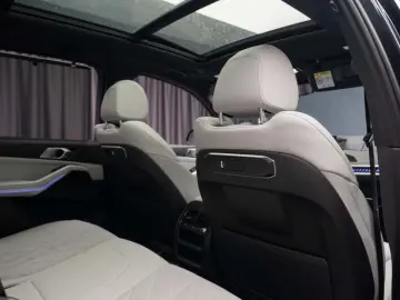 2023 BMW X5 xDrive 30d Facelift M-Sport Panoramic Iconic