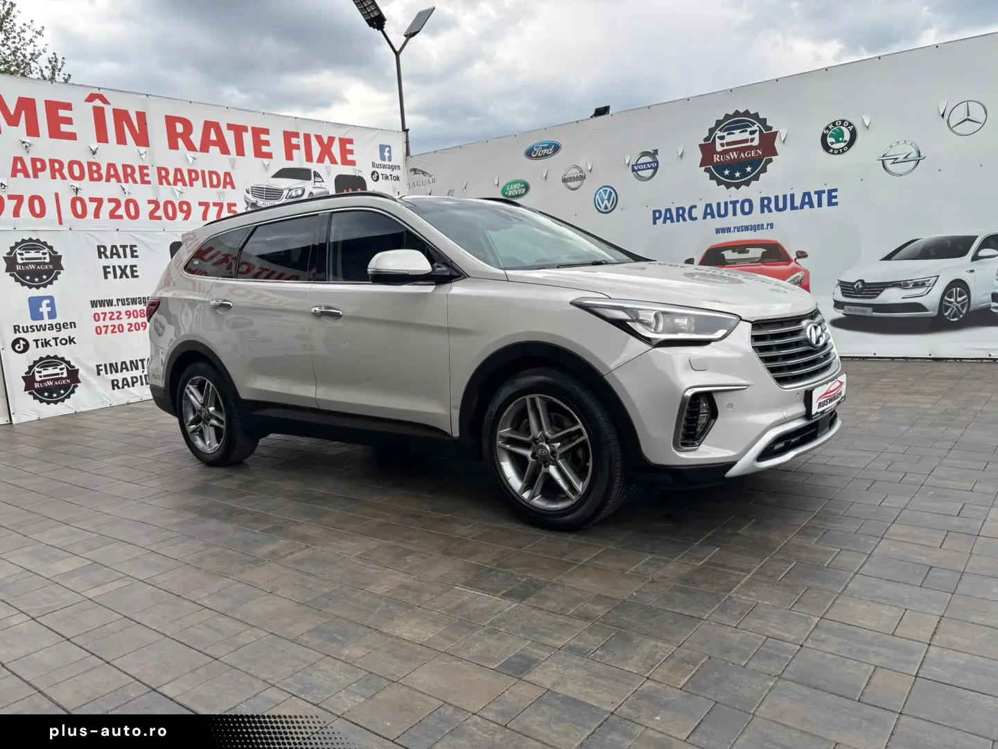 HYUNDAI Santa FE 2016 12