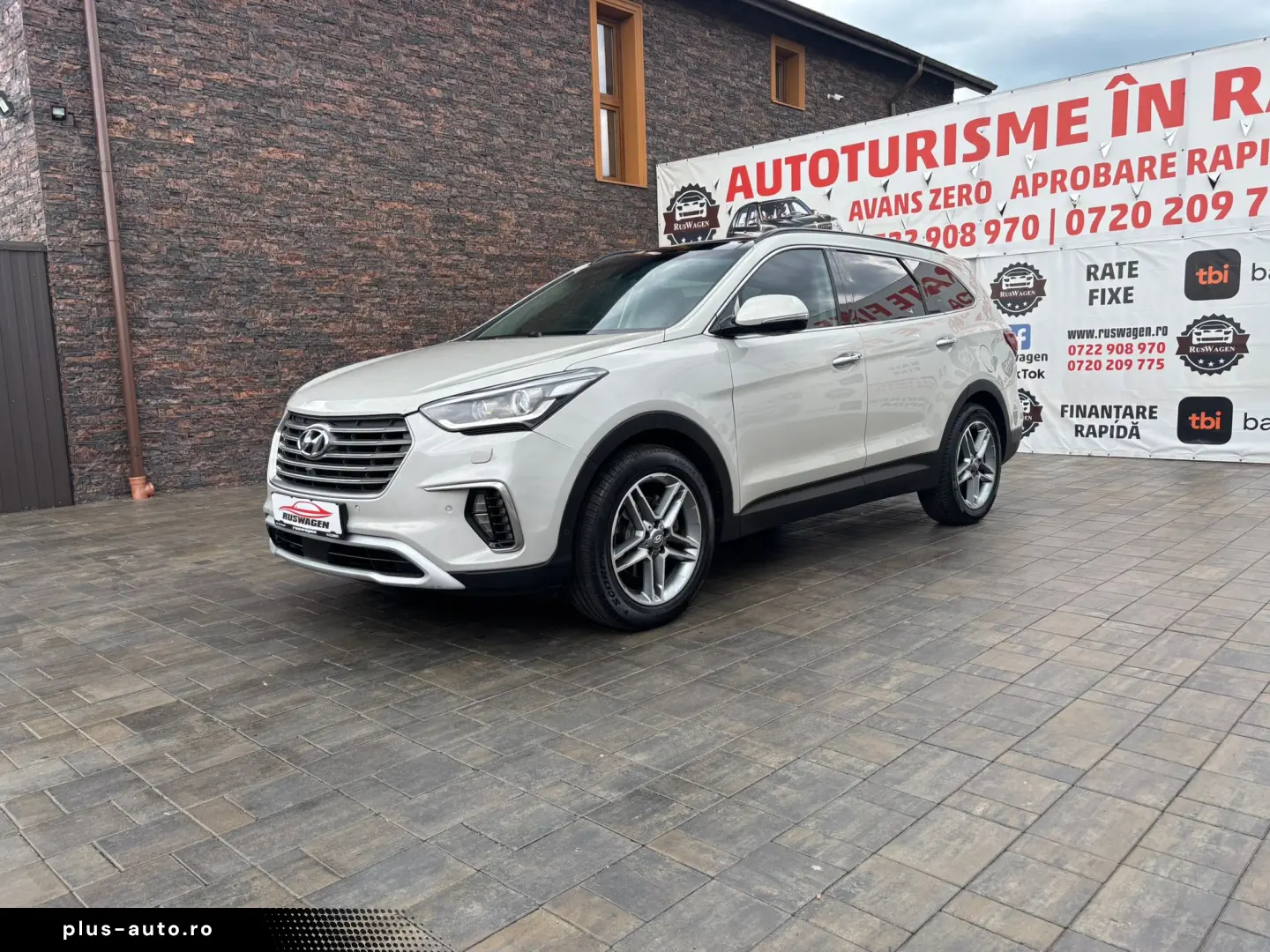 HYUNDAI Santa FE 2016 12