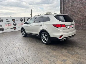 HYUNDAI Santa FE 2016 12