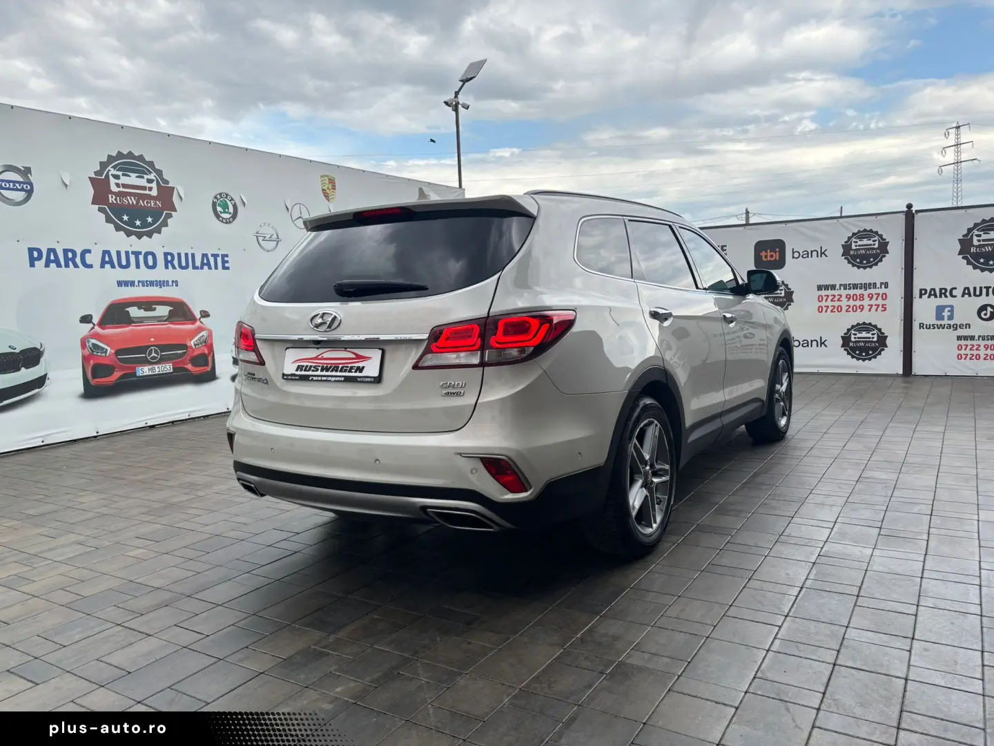 HYUNDAI Santa FE 2016 12