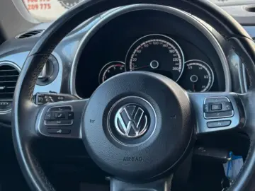 Volkswagen Beetle 2014