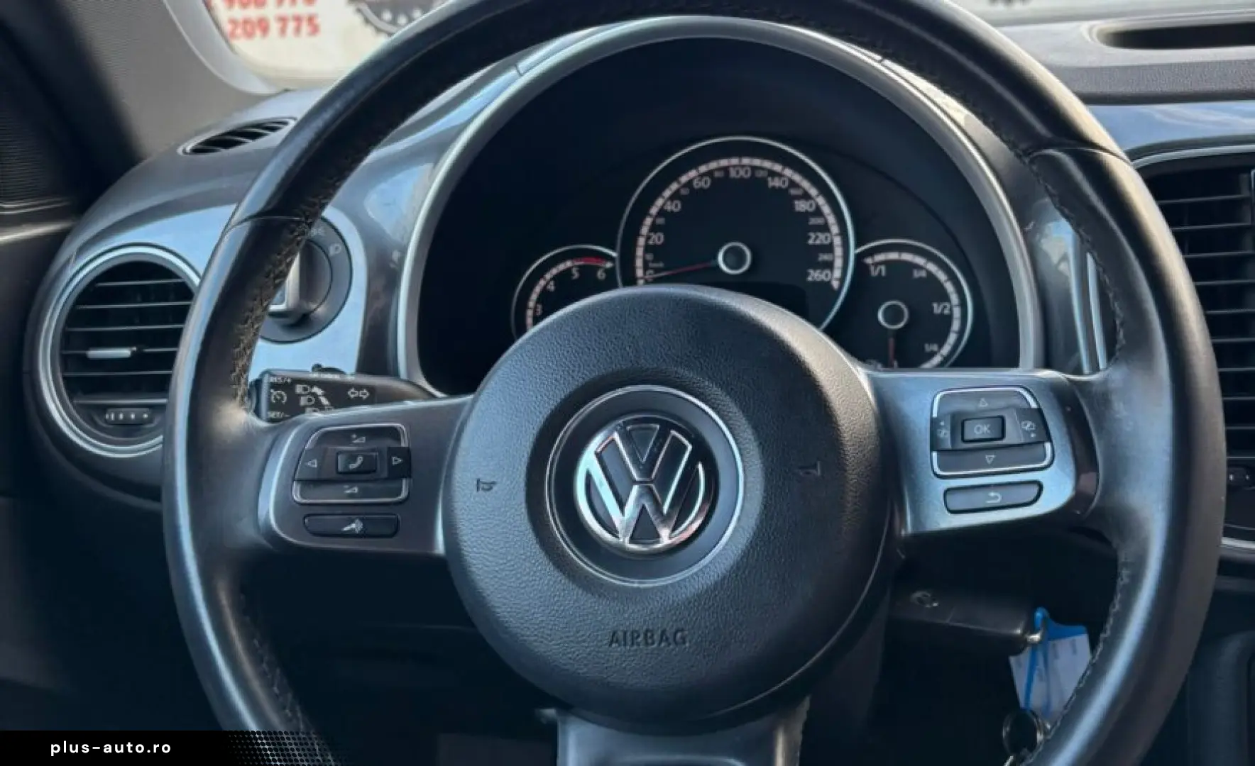 Volkswagen Beetle 2014