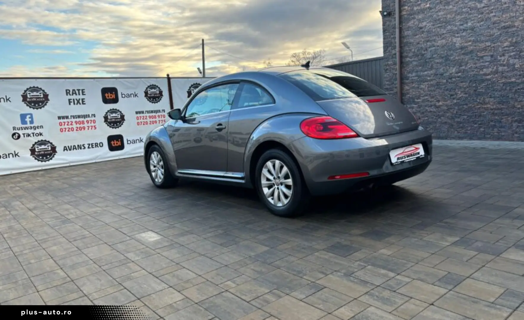 Volkswagen Beetle 2014