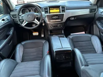 MERCEDES Benz ML350