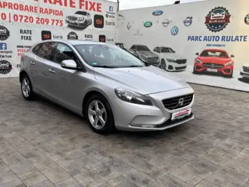 VOLVO V40 1.6