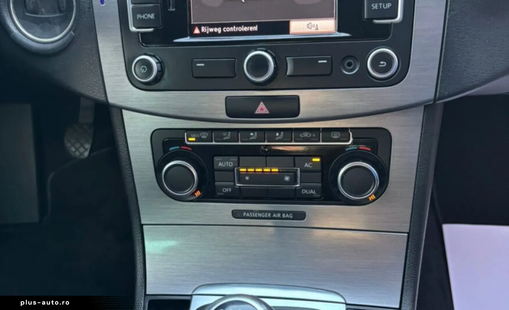 Volkswagen PASSAT 2010 11