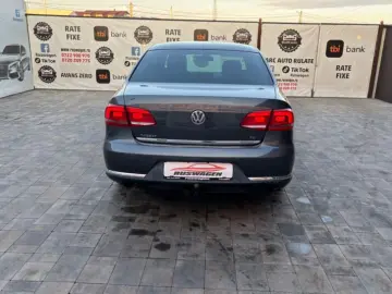 Volkswagen PASSAT 2010 11