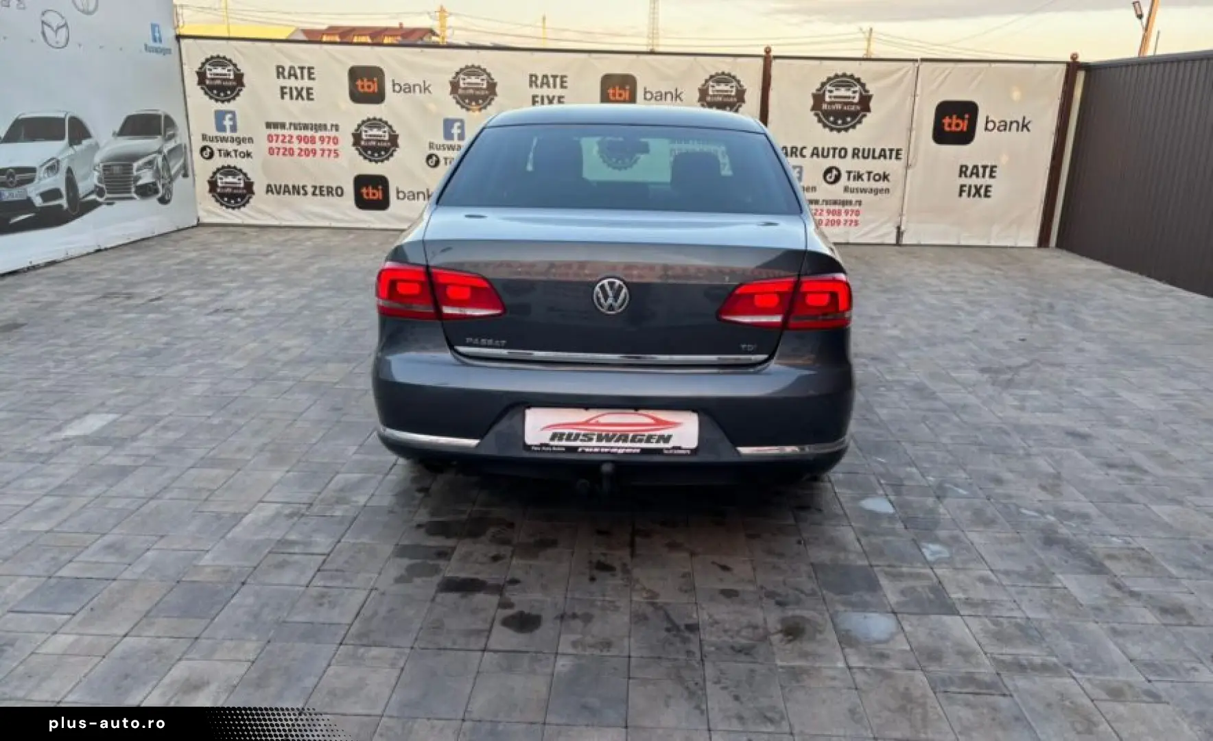 Volkswagen PASSAT 2010 11