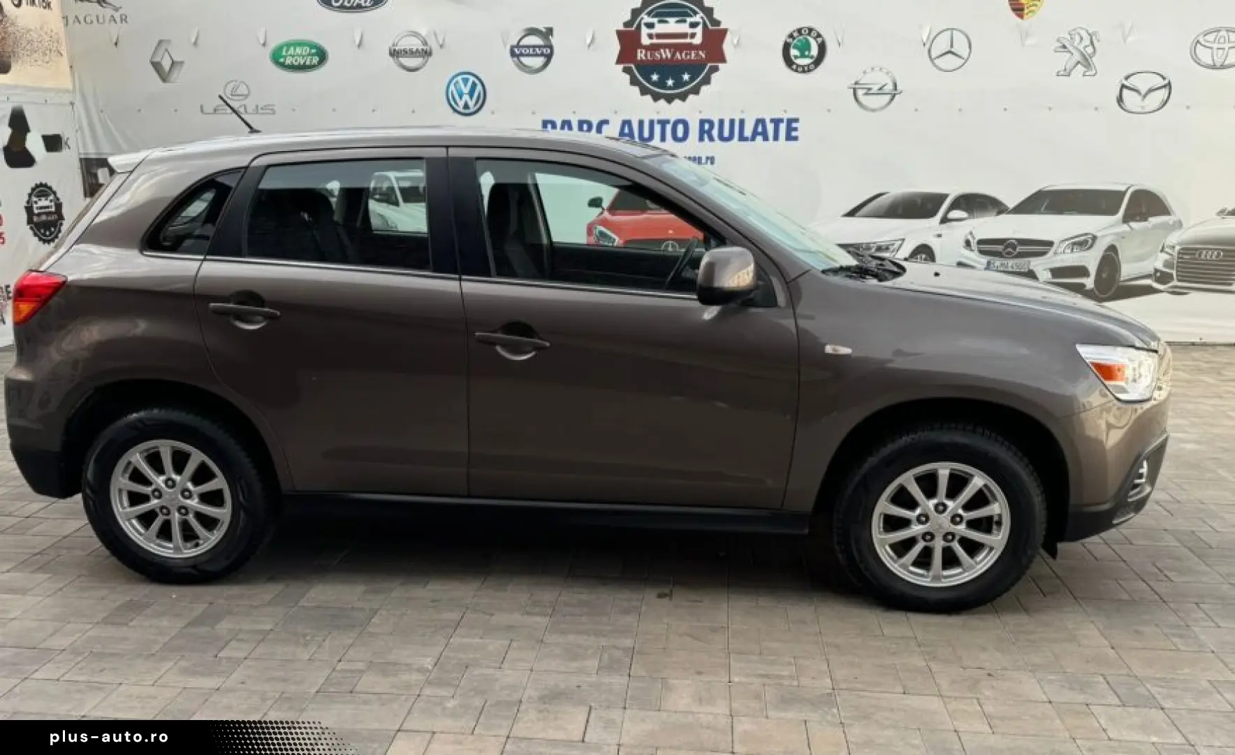 Mitsubishi ASX 2010 10