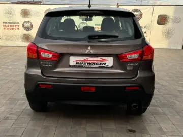 Mitsubishi ASX 2010 10