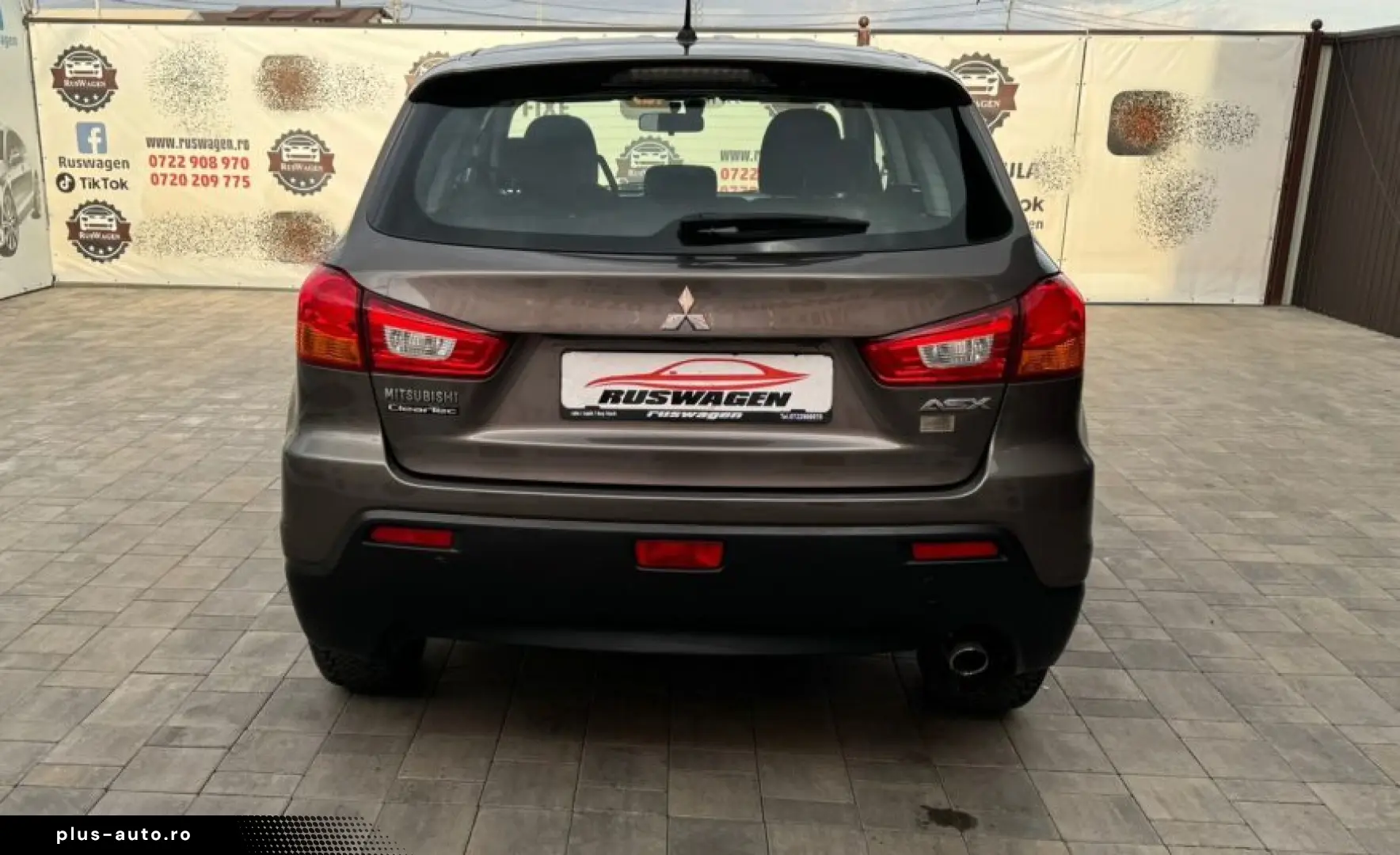 Mitsubishi ASX 2010 10