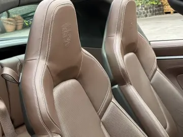 Porsche 992 911 Targa 4S  LIFT SYSTEM REAR STEERING