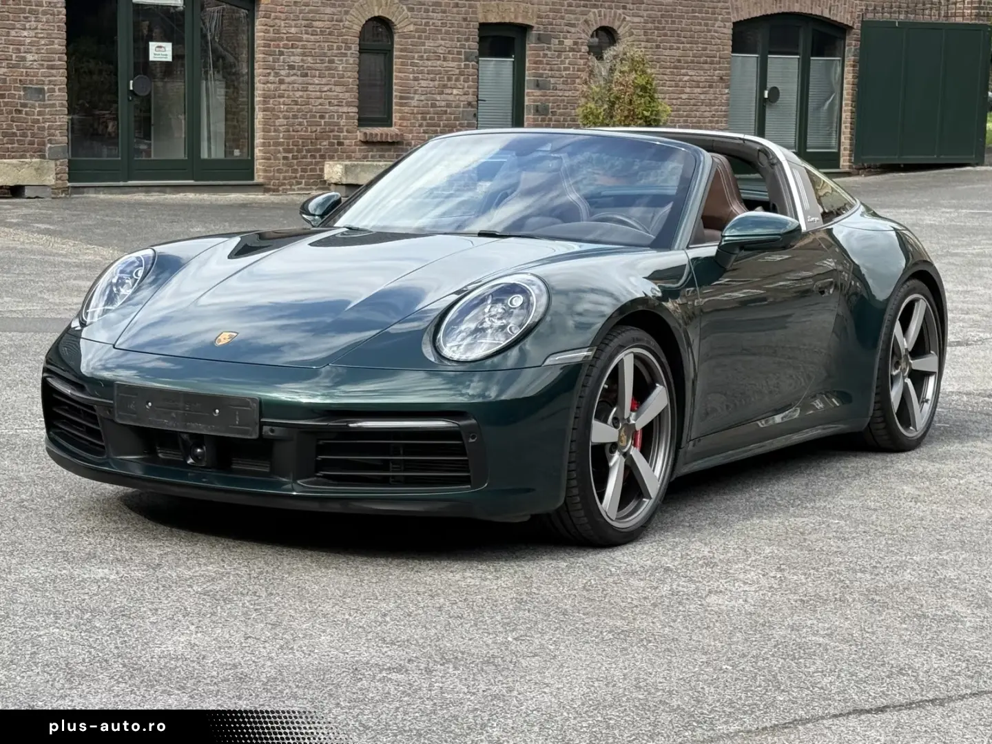 Porsche 992 911 Targa 4S  LIFT SYSTEM REAR STEERING