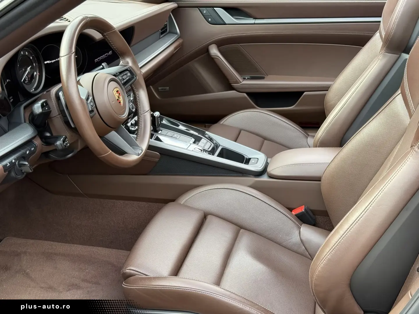 Porsche 992 911 Targa 4S  LIFT SYSTEM REAR STEERING