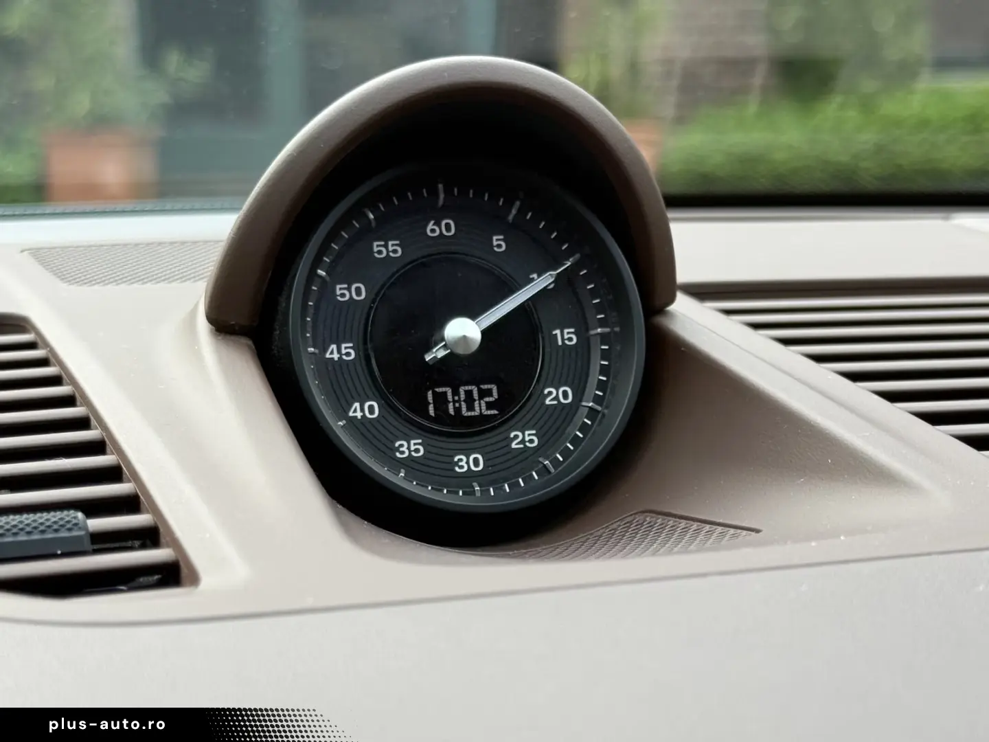 Porsche 992 911 Targa 4S  LIFT SYSTEM REAR STEERING