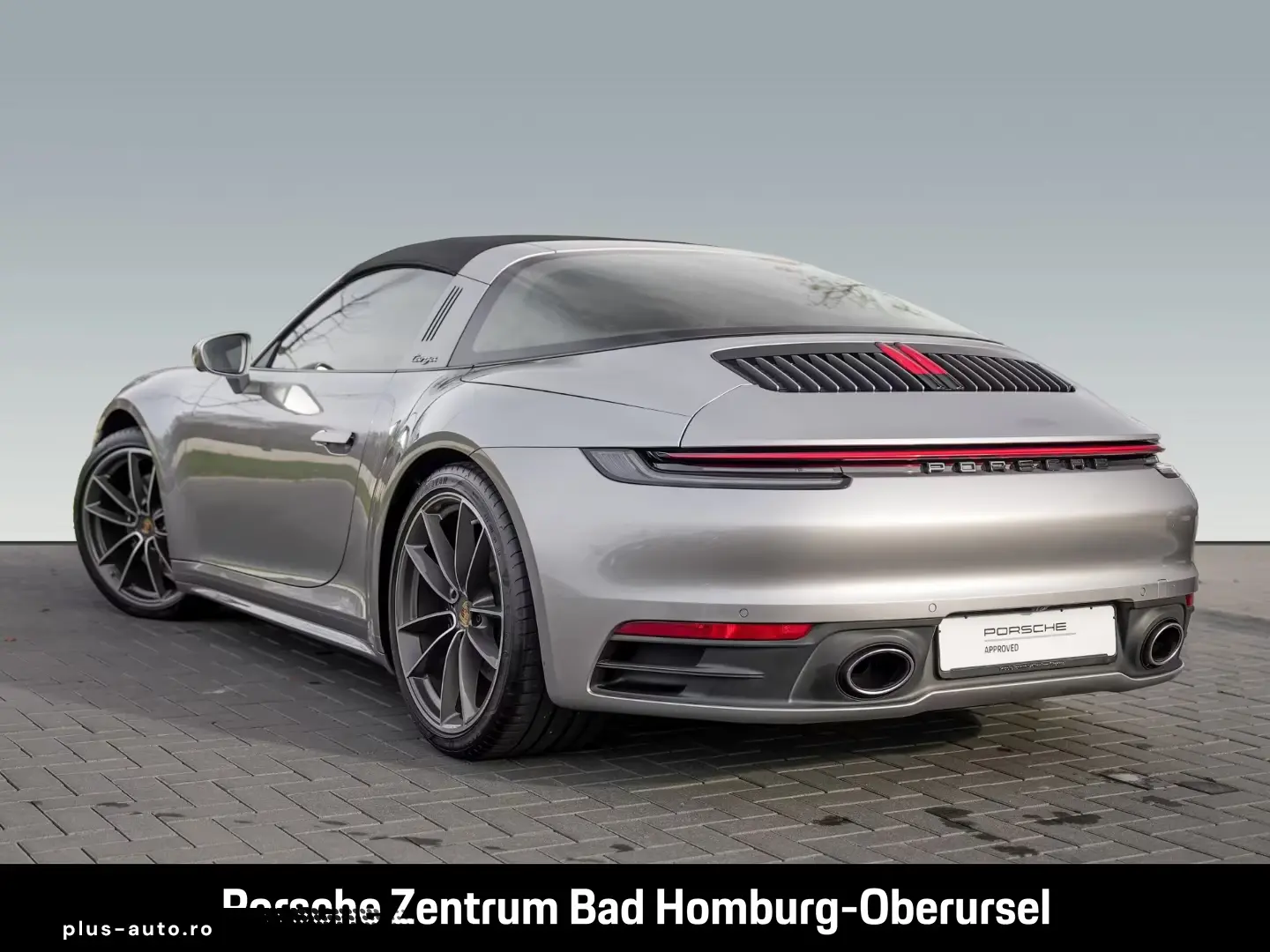Porsche 992 911 Targa 4S Heritage Design Paket