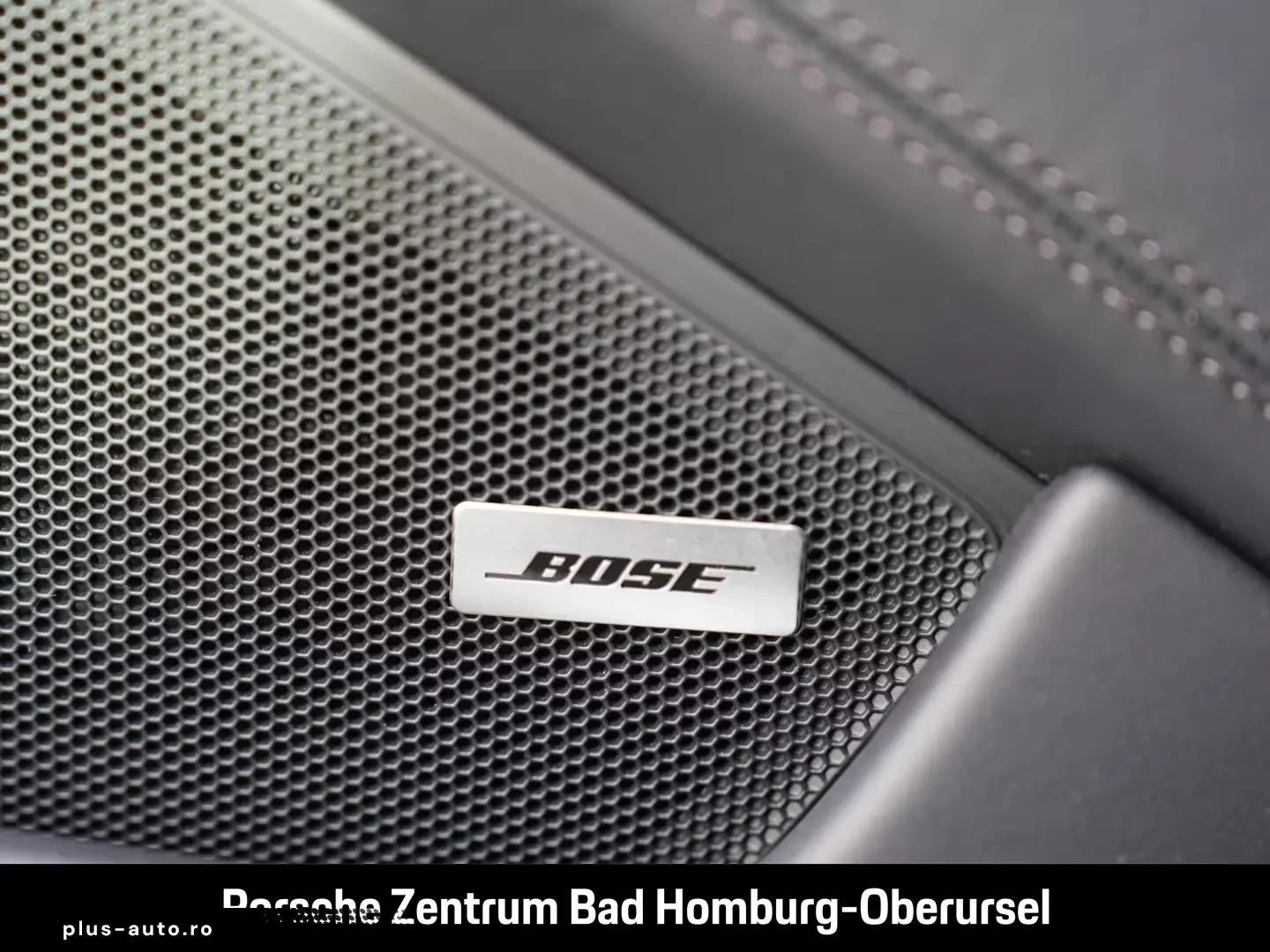 Porsche 992 911 Targa 4S Heritage Design Paket