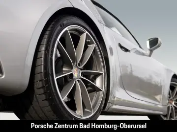 Porsche 992 911 Targa 4S Heritage Design Paket