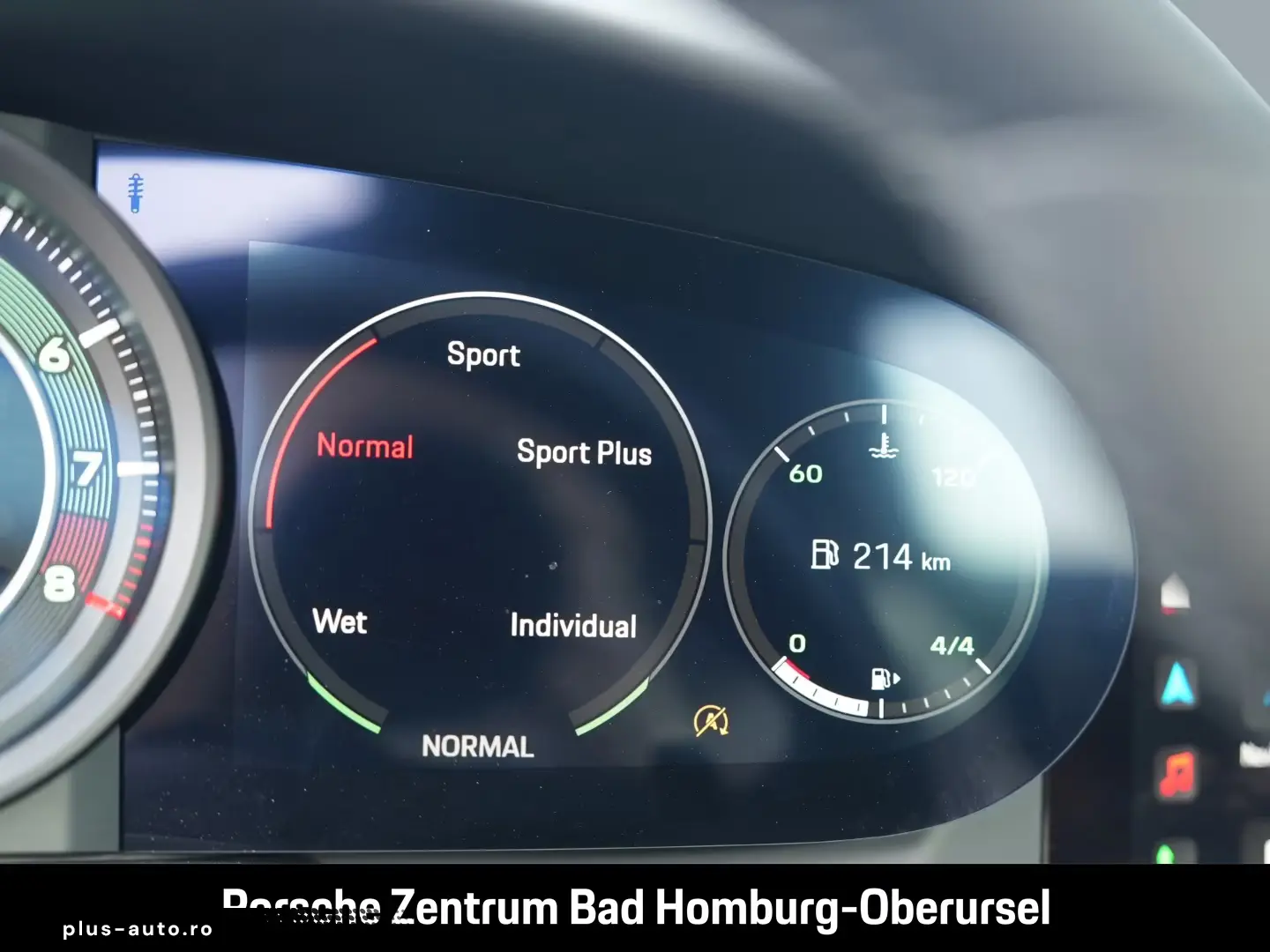 Porsche 992 911 Targa 4S Heritage Design Paket