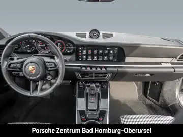 Porsche 992 911 Targa 4S Heritage Design Paket