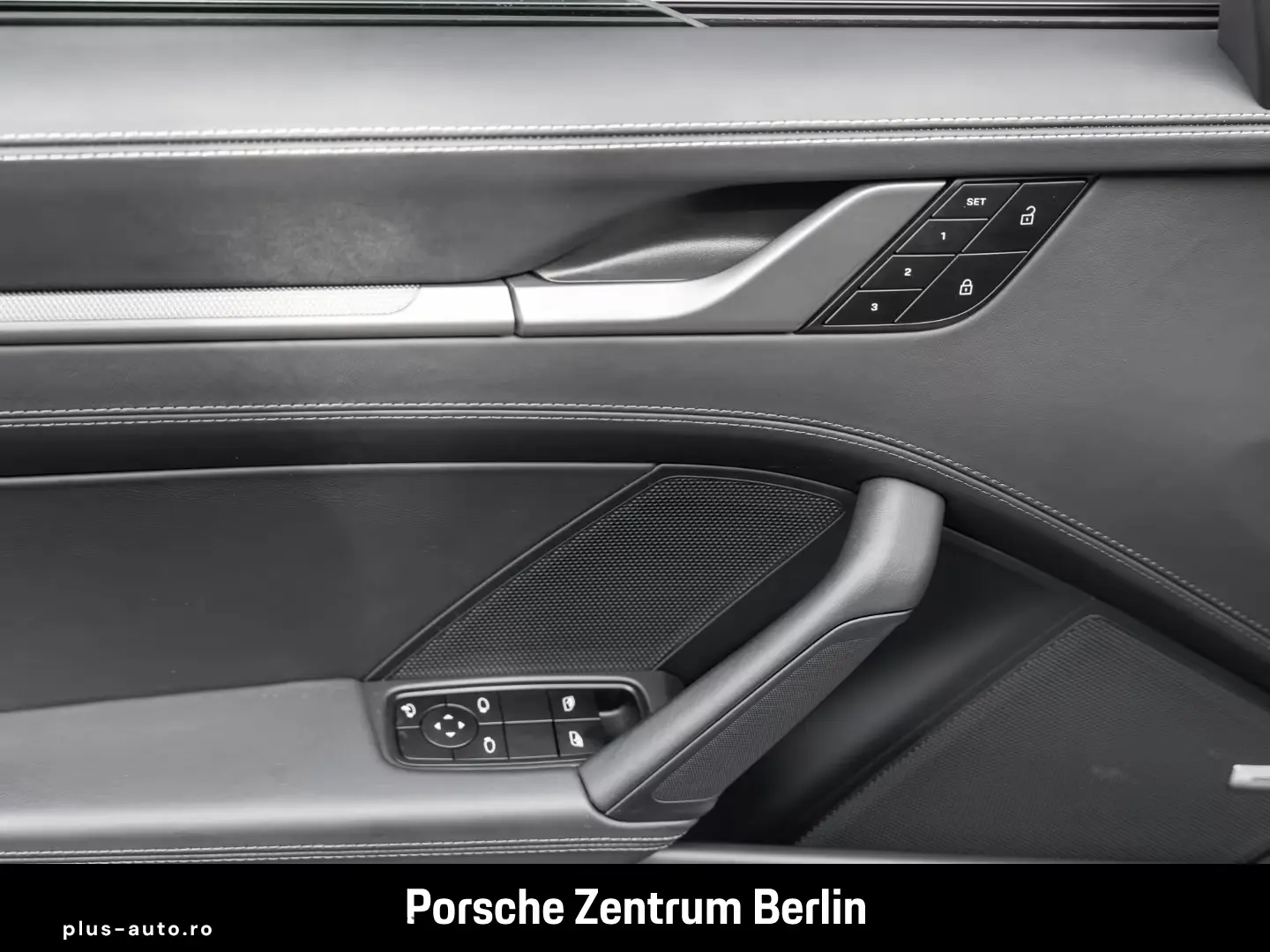 Porsche 992 911 Targa 4S BOSE Sport exhaust