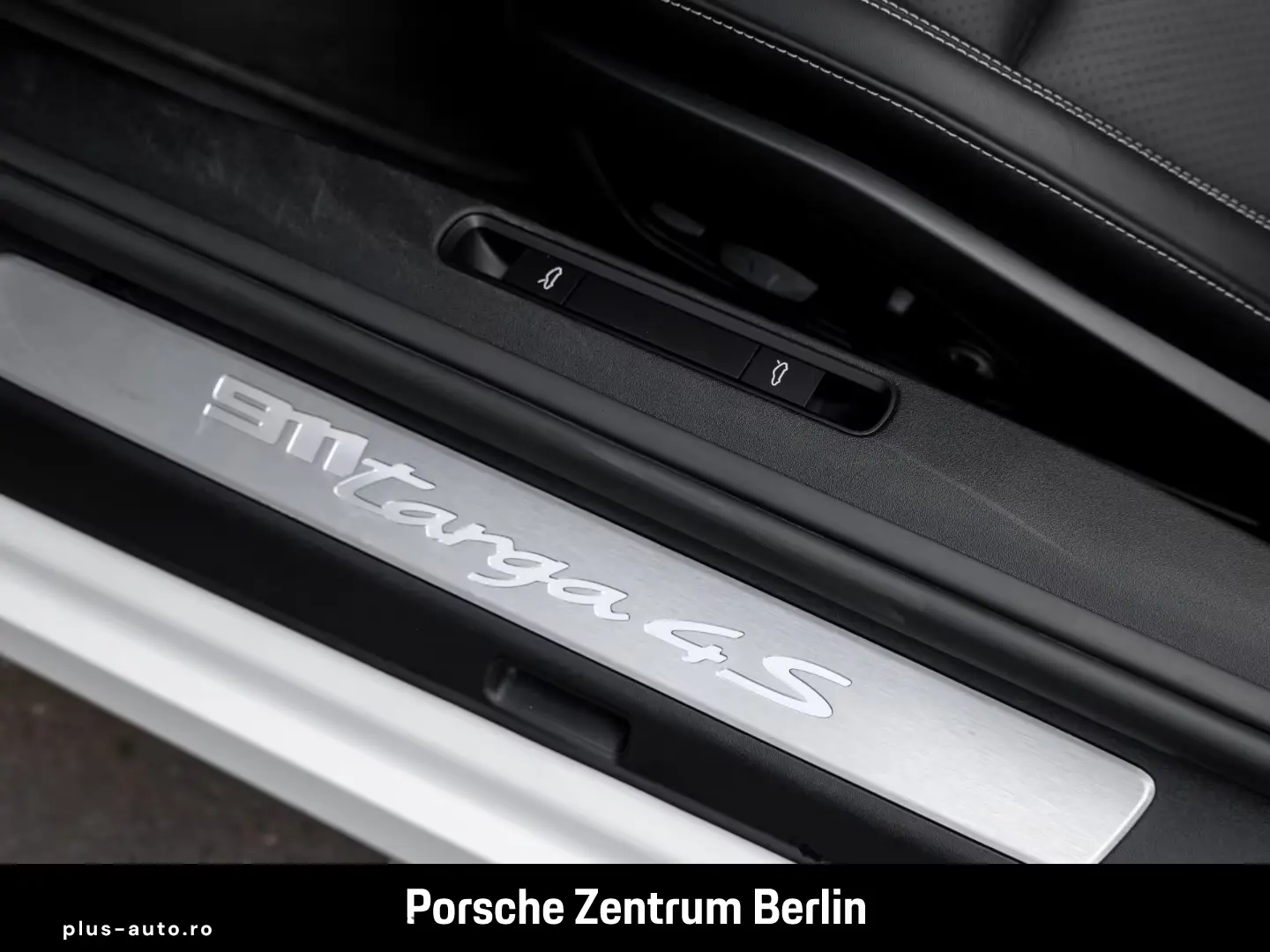 Porsche 992 911 Targa 4S BOSE Sport exhaust