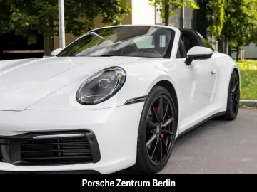 Porsche 992 911 Targa 4S BOSE Sport exhaust