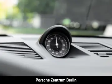 Porsche 992 911 Targa 4S BOSE Sport exhaust