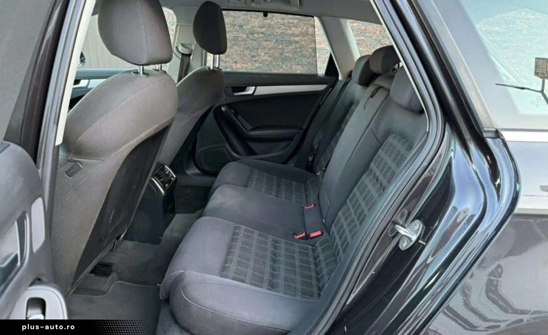 Audi A4 2012 1 8 Benzină