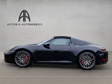 Porsche 992 Targa 4S