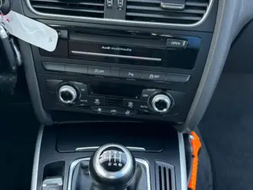 Audi A5 2012 1 8 Benzină