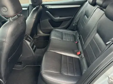 Skoda OCTAVIA Greenline 2014 11