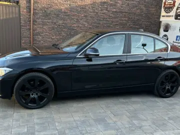 BMW SERIA 3 2012 2 0