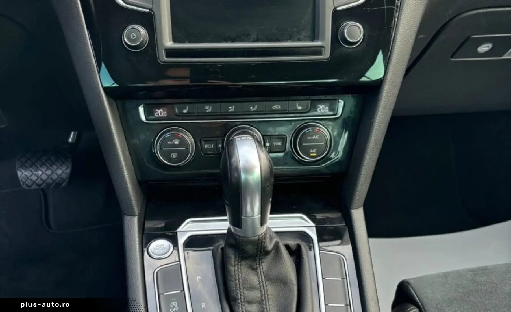 Volkswagen PASSAT 2016 2 0