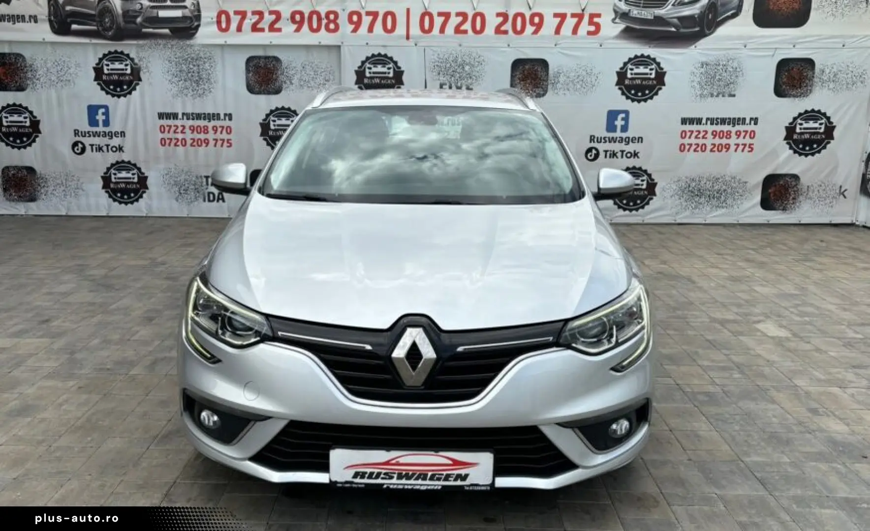 Renault MEGANE 2017 10 1 5