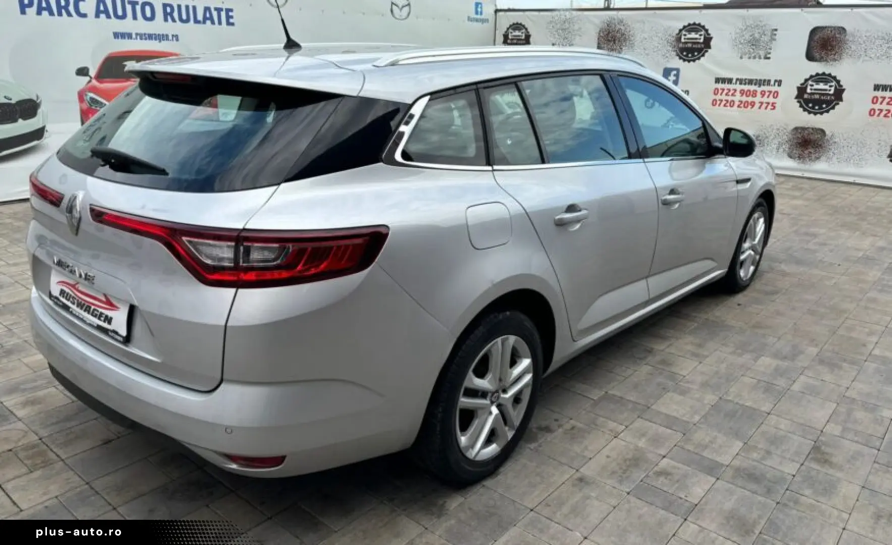 Renault MEGANE 2017 10 1 5