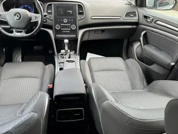 Renault MEGANE 2017 10 1 5