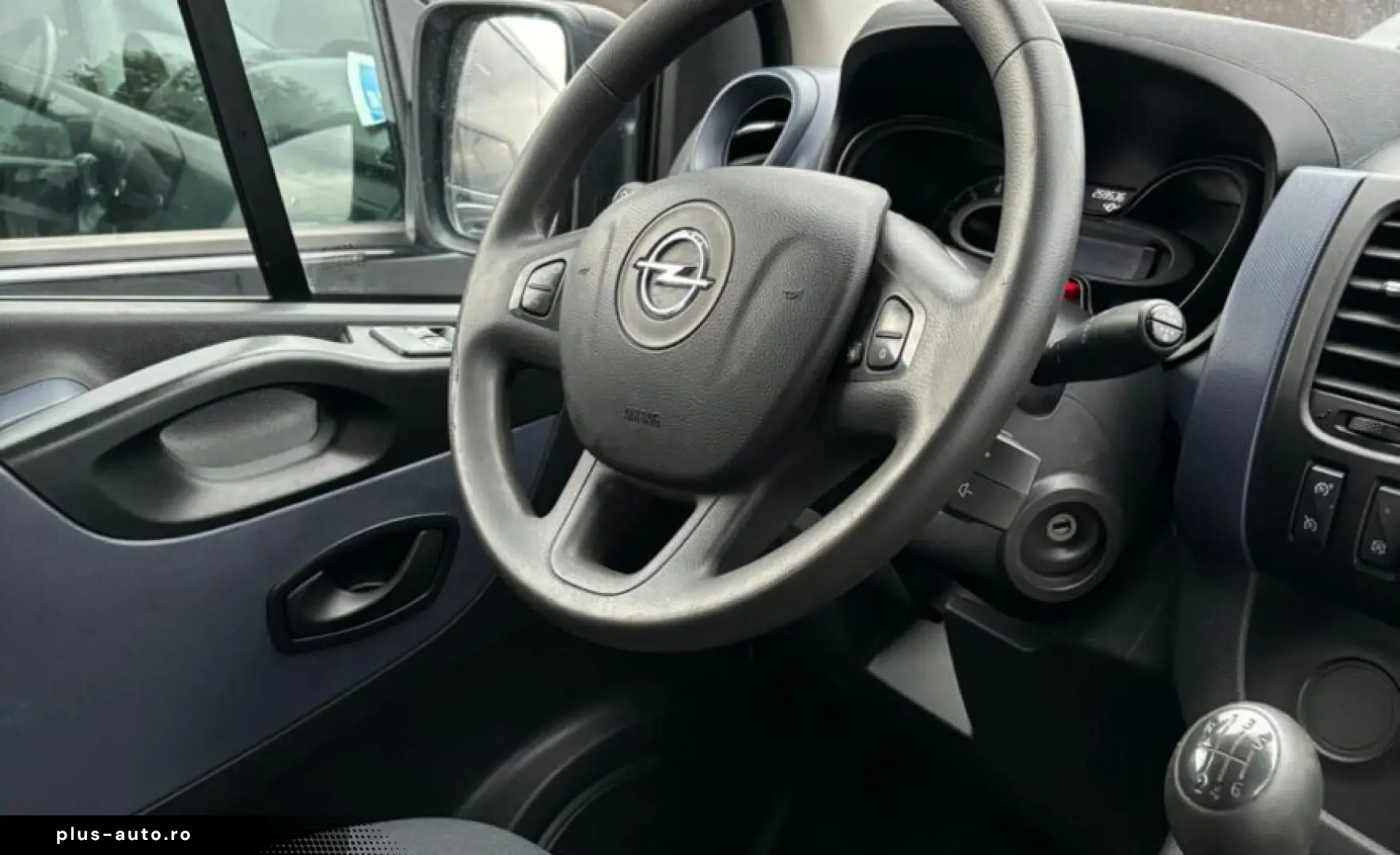 Opel VIVARO 2017 Long