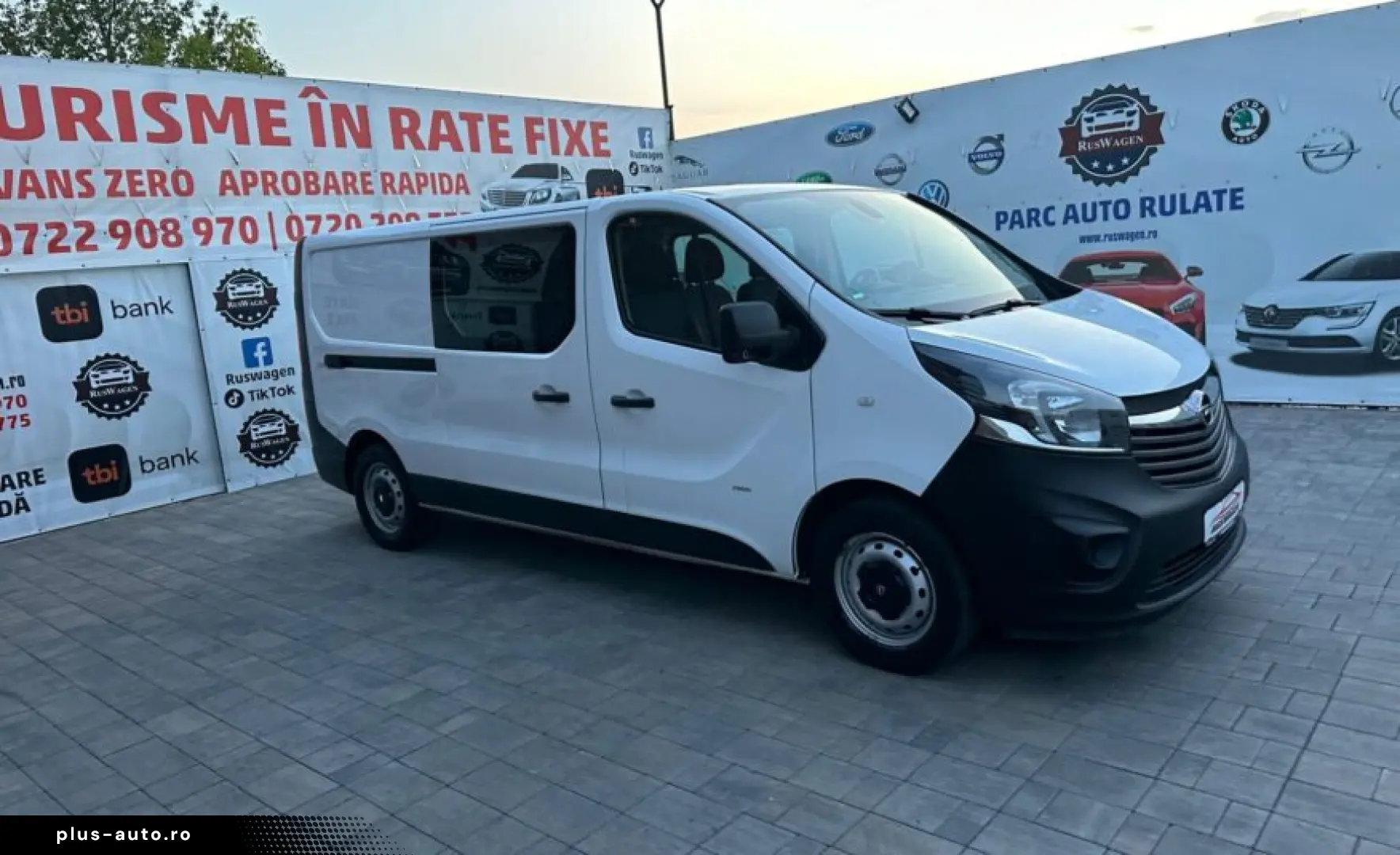 Opel VIVARO 2017 Long