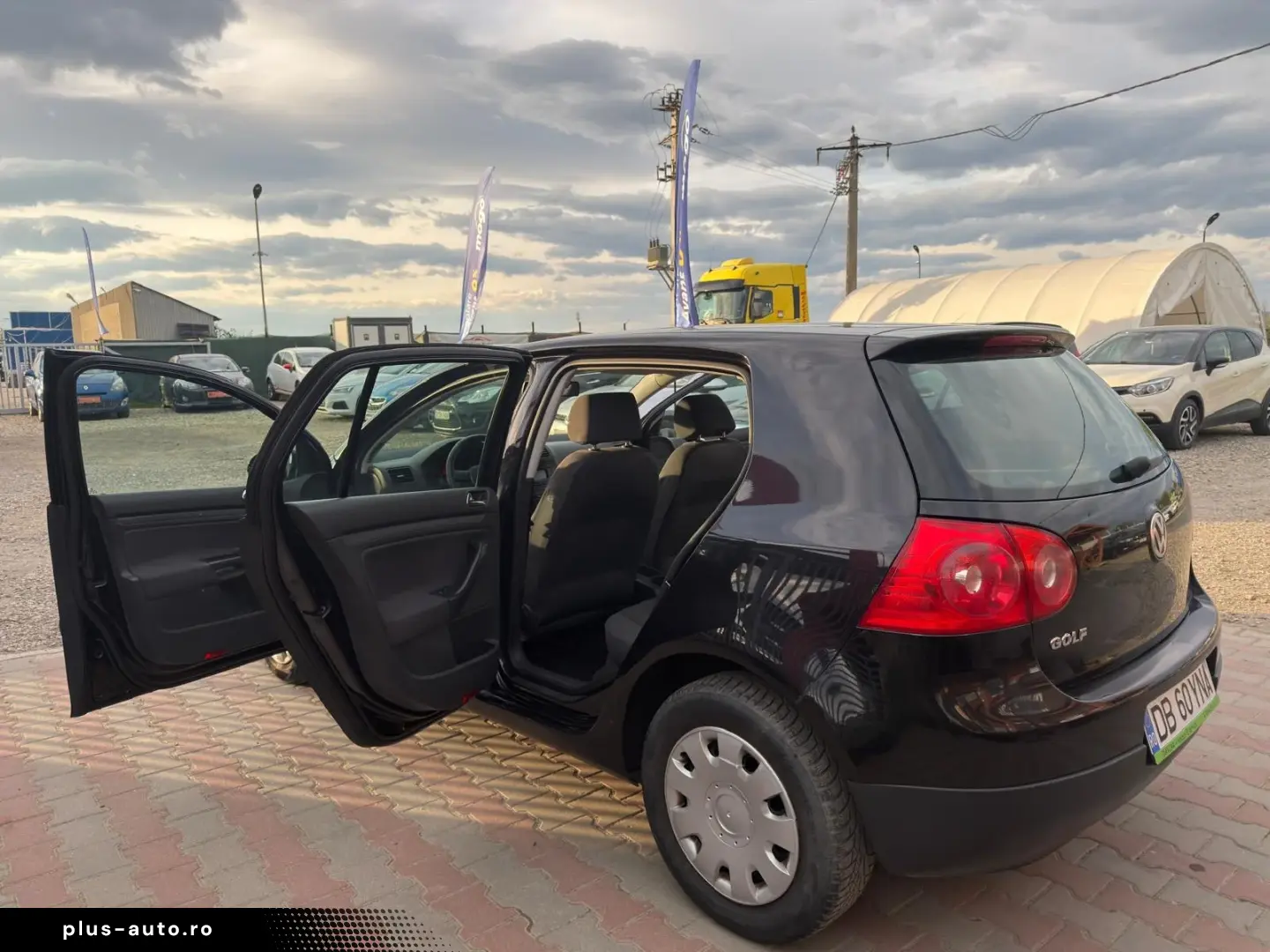 Volkswagen Golf 5 2005 1.4L Benzină