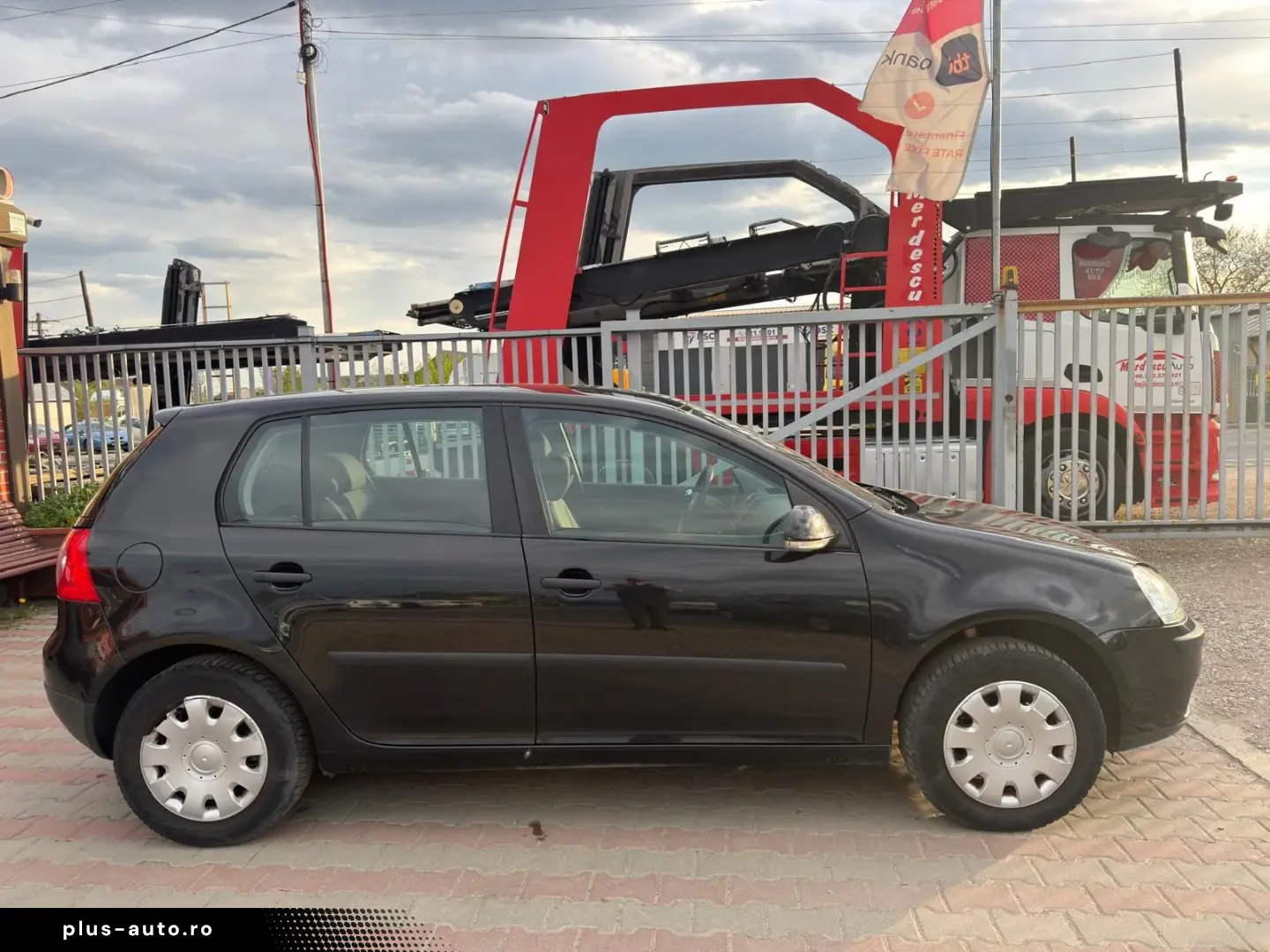 Volkswagen Golf 5 2005 1.4L Benzină