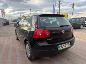 Volkswagen Golf 5 2005 1.4L Benzină