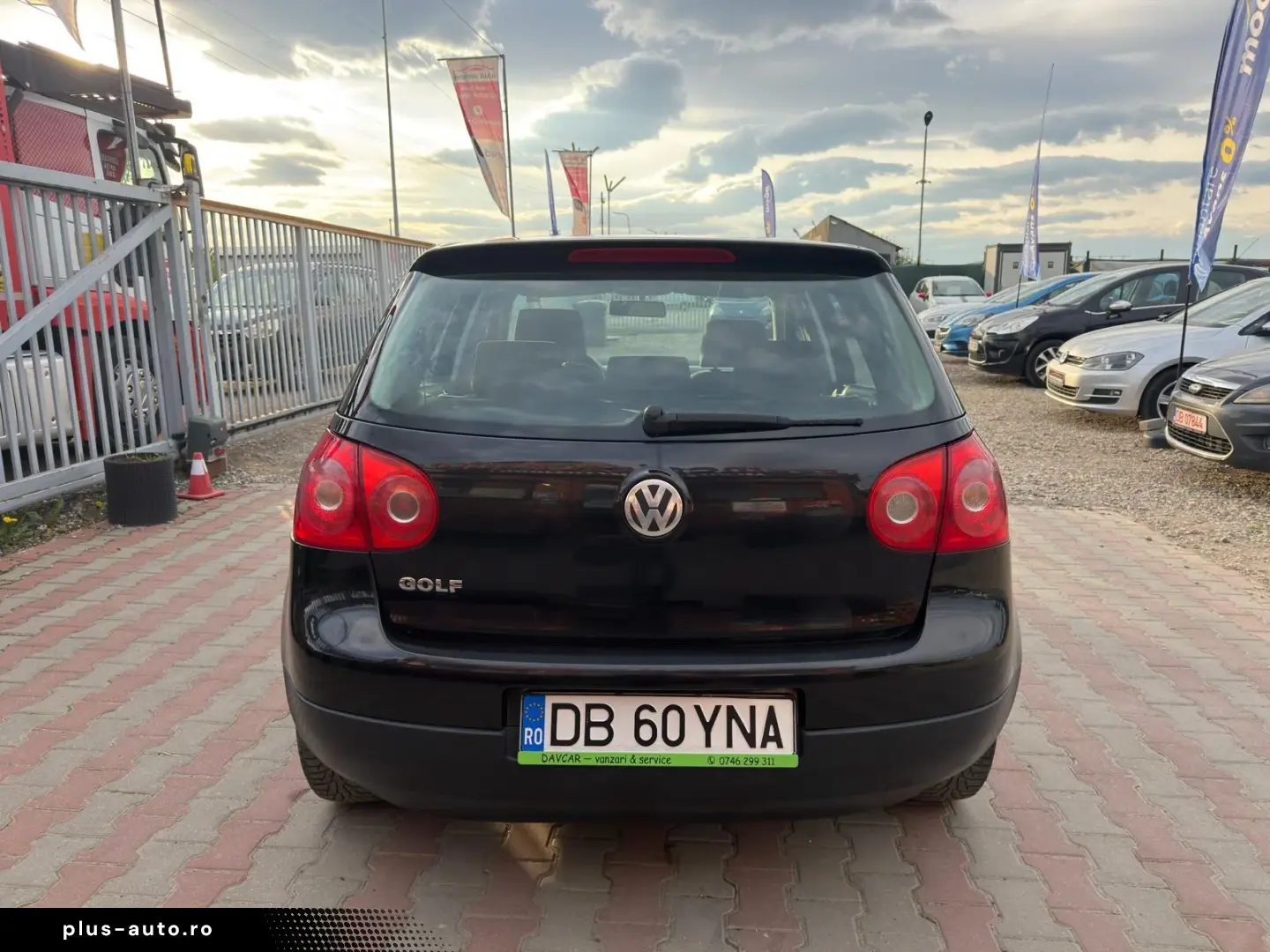 Volkswagen Golf 5 2005 1.4L Benzină
