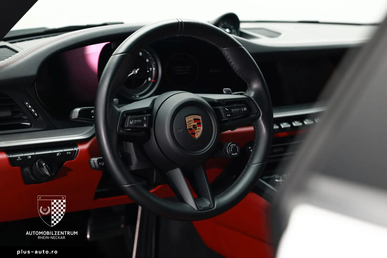 PORSCHE 992 Sportabgas Schiebedach Chrono