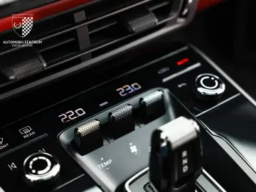 PORSCHE 992 Sportabgas Schiebedach Chrono