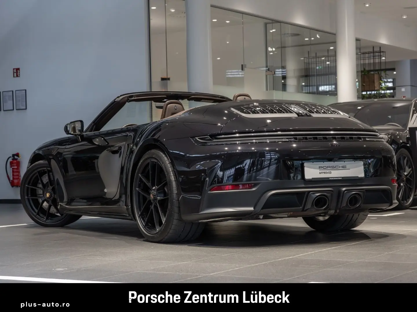 PORSCHE 992 911 Carrera GTS Cabrio Clubleder Liftsystem