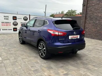 Nissan QASHQAI 2014 12