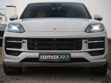 PORSCHE E-Hybrid Coupé SPORTDESIGN